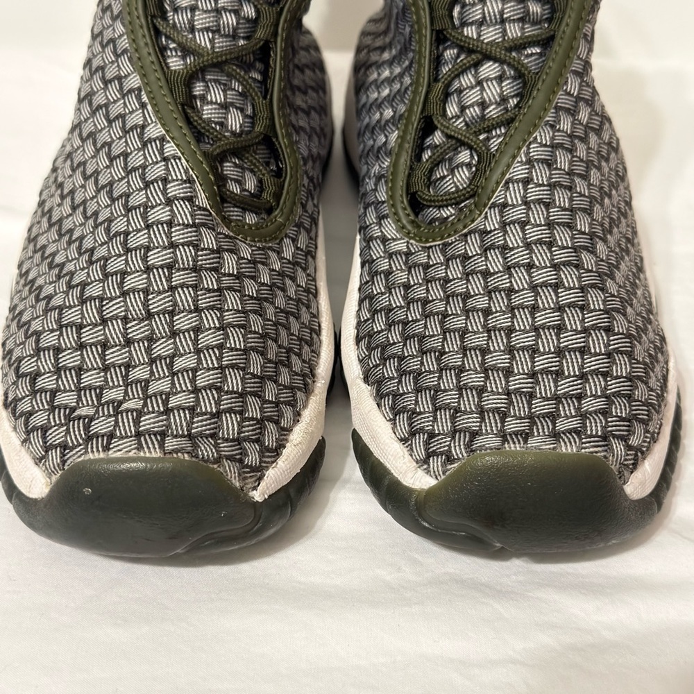 Air Jordan Future Green Woven Youth Size 6.5Y Kids Lifestyle Sneakers - Picture 4 of 10
